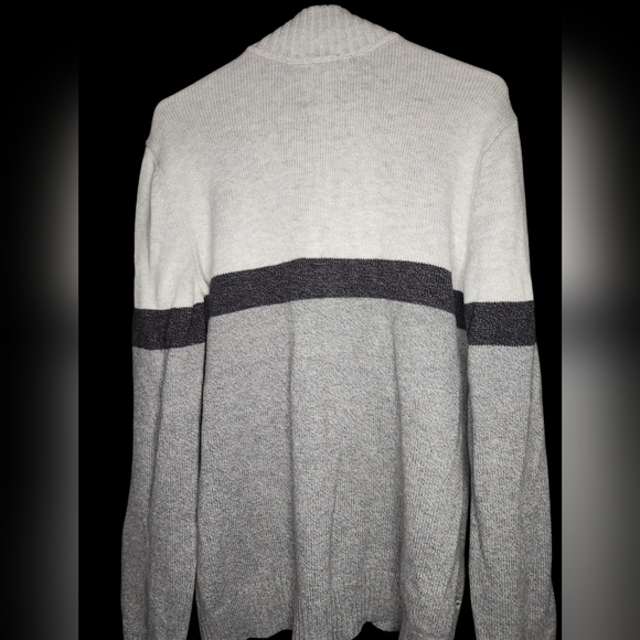 American Eagle Seriously Soft Gray Color Block 1/4 Button Mock Neck Sweater - Picture 2 of 6